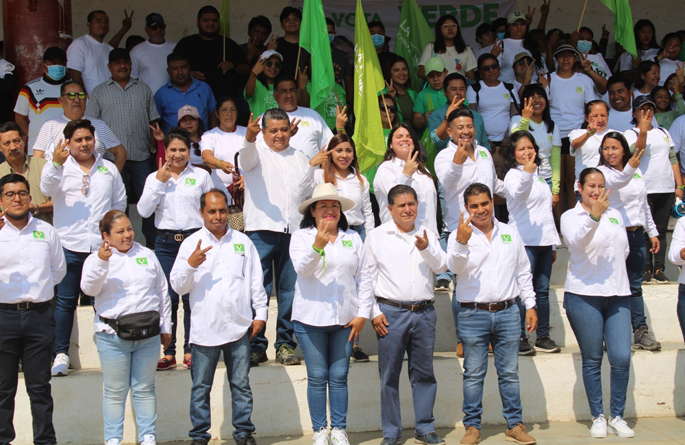 Gaby Díaz arranca campaña en San Jacinto Amilpas con el Partido Verde
