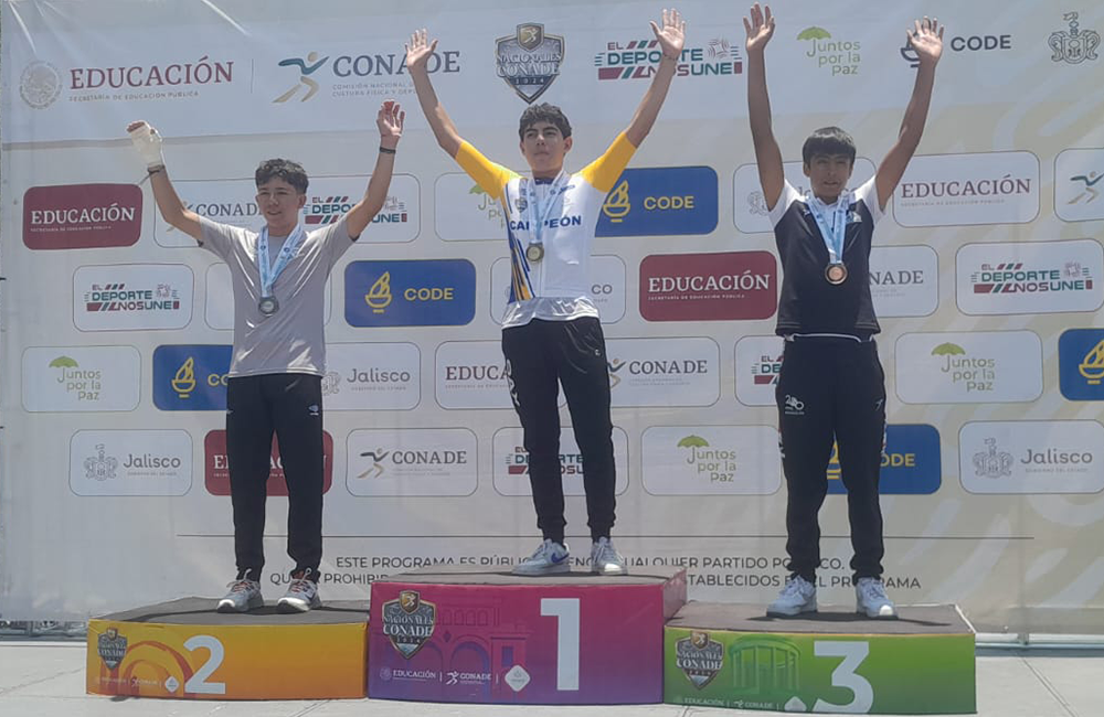 Ciclistas Oaxaqueños triunfan en Nacionales Conade