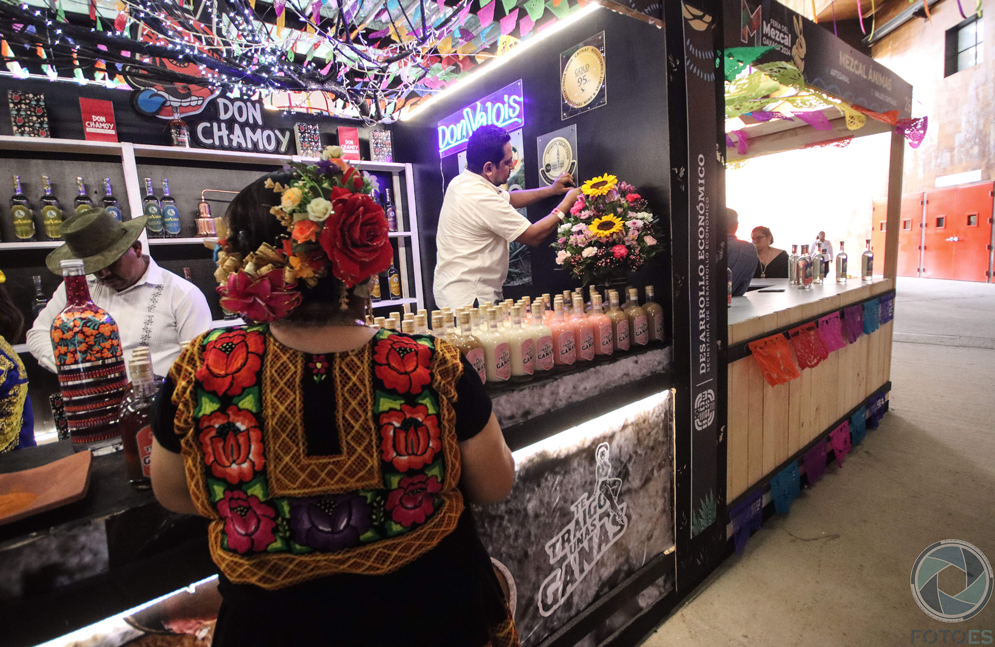 Inicia la Feria del Mezcal 2024, bebida ancestral de las y los oaxaqueños
