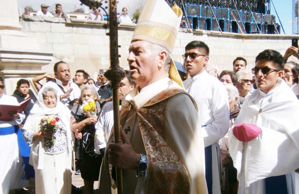 Arzobispo-Pedro-Vasquez