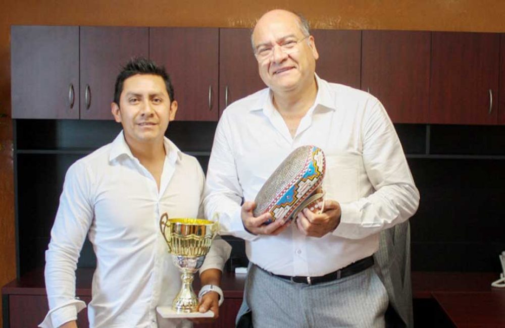 Campeón-de-la-pelota-mixteca