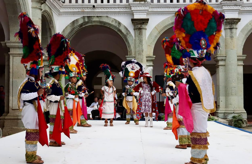 Danza de Zaachila Niños UABJO