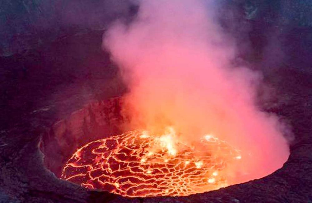 Erupción-de-volcán-Nyiragongo-amenaza-con-arrasar-dos-países-en-África