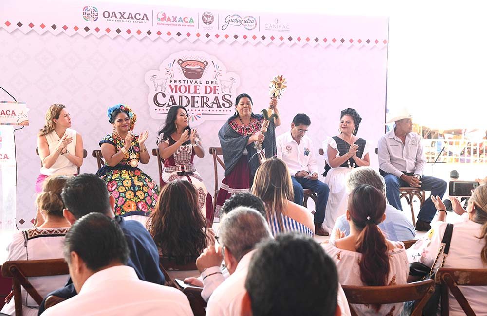 Festival de Mole de Caderas