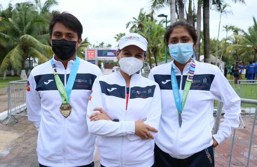 Medallistas Triatlón Conade Incude